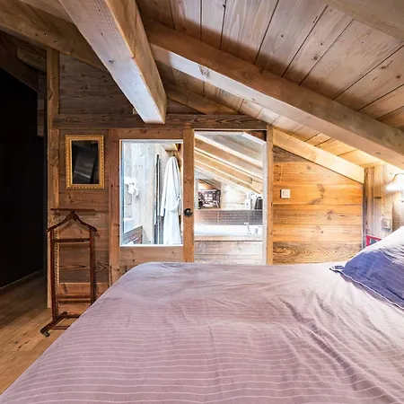 Luxury Comfortable With Jacuzzi Horská chata *